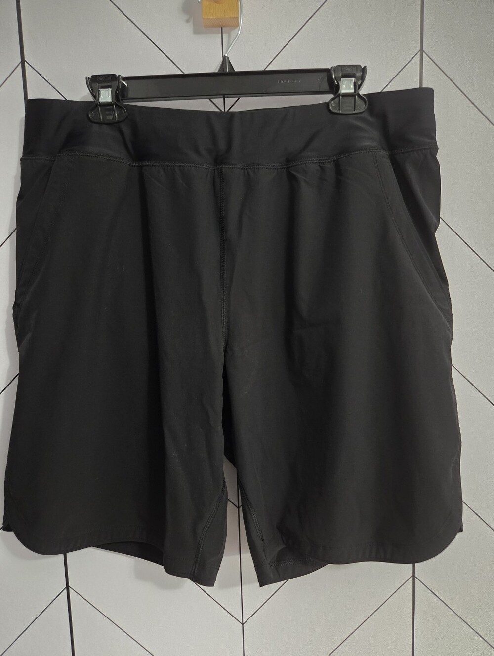 Lands' End Black SunShade UPF 50 9" Board Shorts with Built-in Panty, Size 16